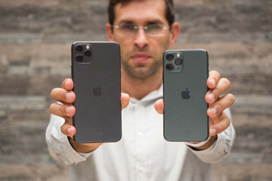 Apple iPhone 11 Pro Max与Samsung Galaxy S20 Ultra有一些共同点，这并不好